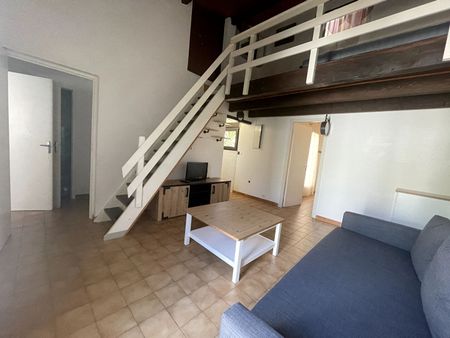 Pavillon T3 meublé à louer de 43.30 M2 avec terrasse , jardinet,+ 1 stationnement à Sausset-les-Pins, - Photo 3