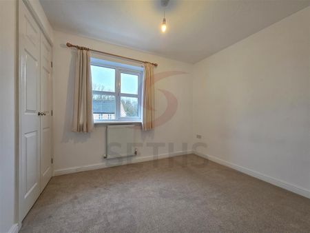 Pipistrelle Way, LE2, Leicester - Photo 2