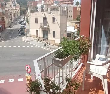 Avinguda de la Mare de Déu de Montserrat, Barcelona, Catalonia 08041 - Photo 5