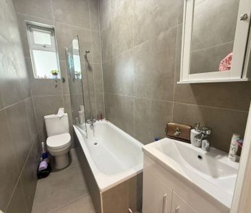 Howards Road, London - Photo 6