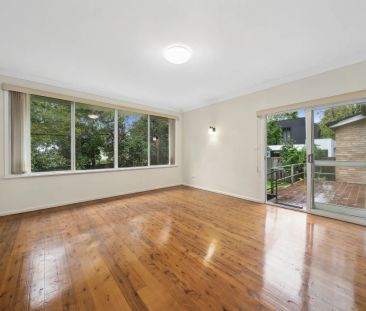 Spacious Family Home - Photo 5