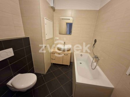 Pronájem bytu 2+kk 49 m² - Photo 3