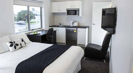 Fully Furnished Studio Unit Close to the Hospital - Photo 2