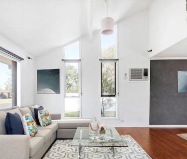 THIS PROPERTY FEATURES: - Photo 5