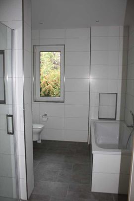 Moderne Doppelhaushälfte in Kaulsdorf!! - Foto 1