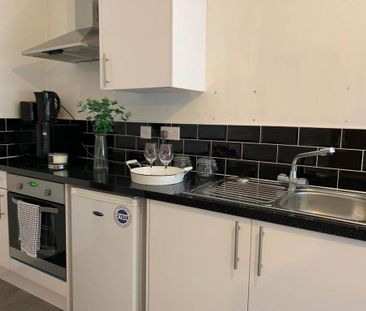 Studio to rent - Photo 4