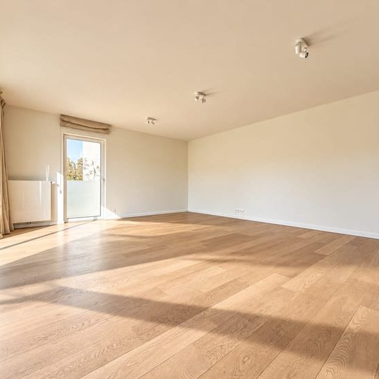 Appartement te huur - Photo 1