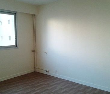Location Appartement 2 pièces 56m² ANGERS 49000 - Photo 6