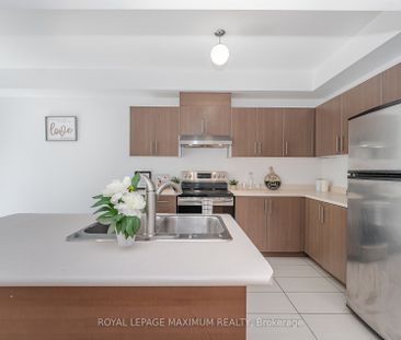 For Lease - 58 Gentile Circle, Vaughan, Ontario - Photo 1