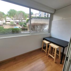 Location Appartement 1 pièce 21m² VENELLES 13770 - Photo 2