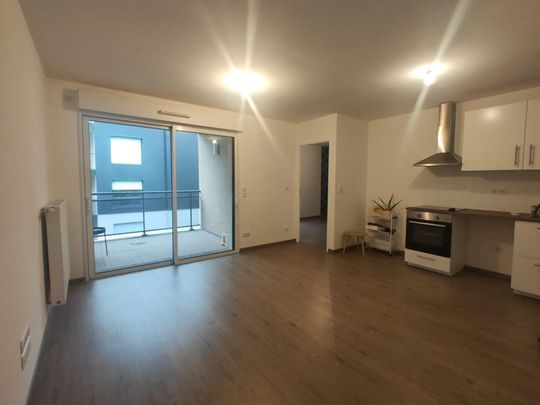 Location Appartement 2 pièces 39m² BIHOREL 76420 - Photo 1