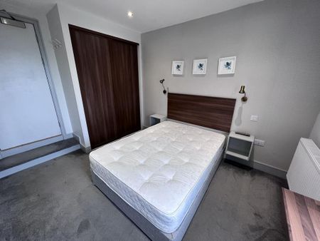 3 bedroom apartment to rent - Photo 5