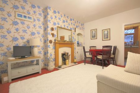 Granton Gardens, Granton, Edinburgh, EH5 - Photo 3