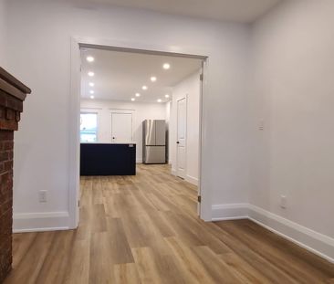 For Lease - 139 Harvie Avenue, Toronto, Ontario - Photo 6