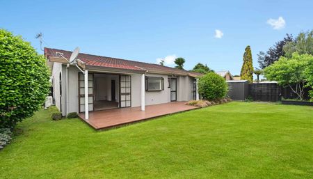 Perfect in Pukete! - Photo 5