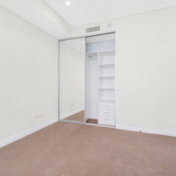 1210/12 East Street Granville - Photo 1