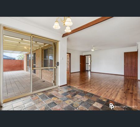 11 Perina Way, City Beach, WA 6015 - Photo 3