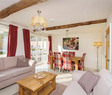 3 bedroom parking to rent - Photo 1