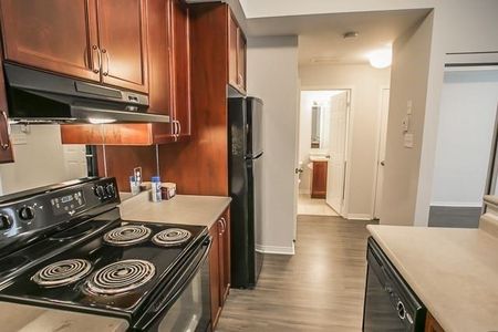 For Lease - 5035 Oscar Peterson Boulevard Unit# 127, Mississauga, Ontario - Photo 2