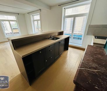 Location Appartement 2 pièces 61m² LILLE 59000 - Photo 2