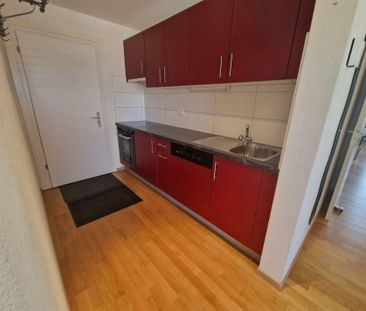 Beautiful apartment near the center of Bulle - Photo 3