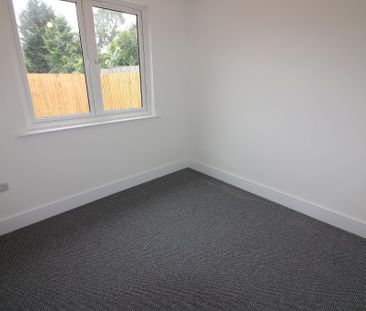 2 bedroom detached house to rent - Photo 1