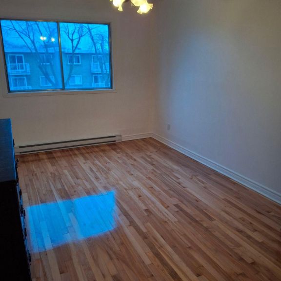 Appartement Rénové Longueuil - Photo 1