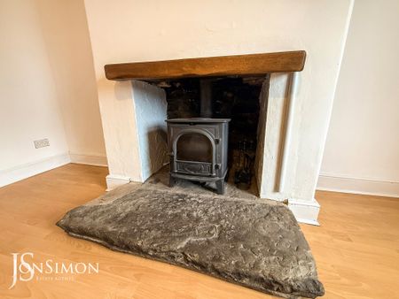 Bolton Road West, Ramsbottom - Photo 2