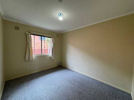 4/13 Adams Street, Queanbeyan - Photo 2
