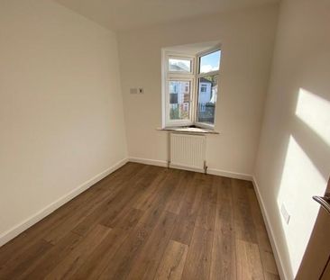 2 bedroom maisonette to rent - Photo 4