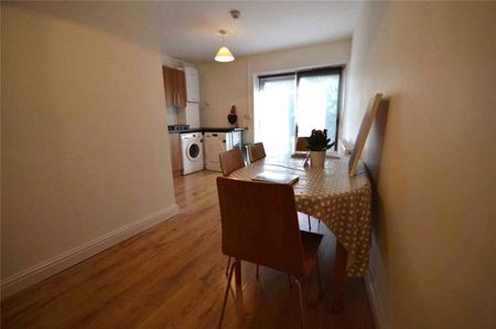 23 Clifton Avenue, Fallowfield, Manchester, Manchester, M14 6UD - Photo 2