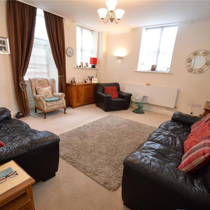 3 bedroom apartment to rent - Photo 1