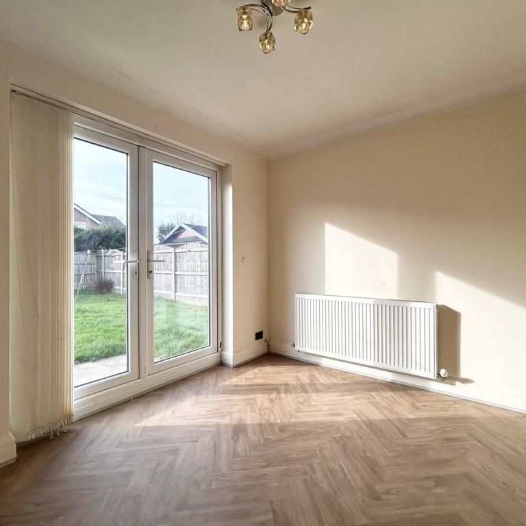 3 bedroom detached house to rent - Photo 1