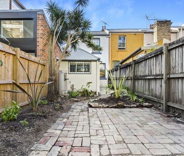 27 Briggs Street, Camperdown NSW 2050 - House For Rent | Domain - Photo 6