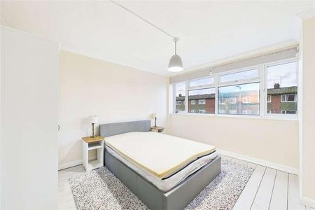 Yorktown Road, Sandhurst, Berkshire, GU47 - Photo 4