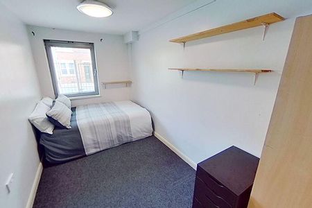 5 bedroom townhouse to rent - Photo 4