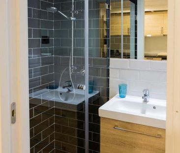 Dúplex de alquiler en Vicente Gaceo, Almenara -Ventilla - Photo 3