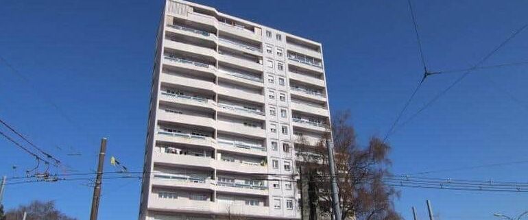 Appartement de 4 pièces avec balcon - Photo 1