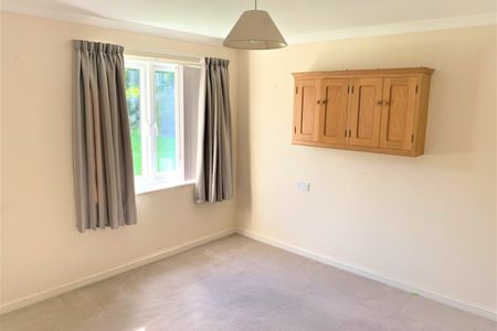 East Barton Road - Photo 4