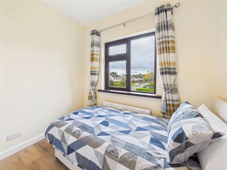 30 Valley Court, Dublin Road, Athlone, Co. Westmeath - Photo 3