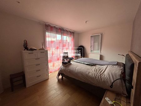 Location Maison 6 pièces 139m² - Photo 3