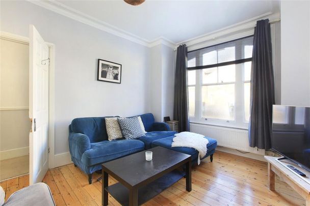 2 bedroom maisonette to rent - Photo 1