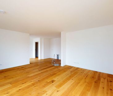 Exklusive 3-Zimmer-Wohnung mit Dachterrasse und EBK - Photo 2