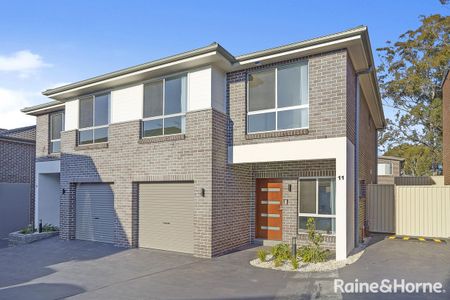 11 Calvert Glade, Quakers Hill, NSW 2763 - Photo 5