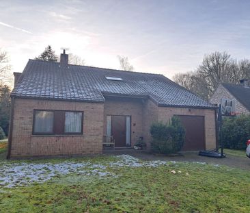 Zeer ruime en degelijke villa in een rustige, kindvriendelijke wijk - Foto 1