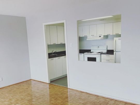 Kenson Towers - Photo 1