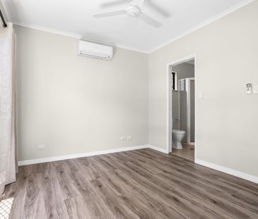 Has just had a makeover - Stunning Four Bedroom House in Bentley Park - Photo 4