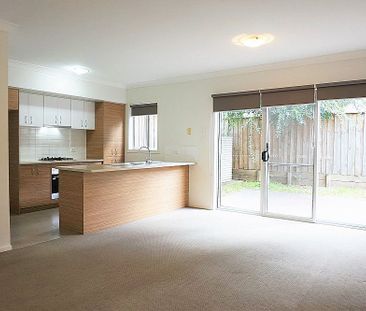 Modern Family Home - Photo 2