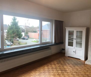 GEZELLIG GERENOVEERD APPARTEMENT MET VEEL LICHTINVAL - Photo 1