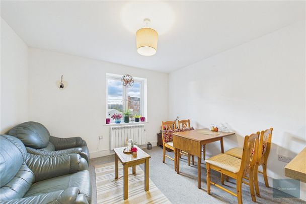 Castle Street, Trowbridge, Wiltshire, BA14 - Photo 1